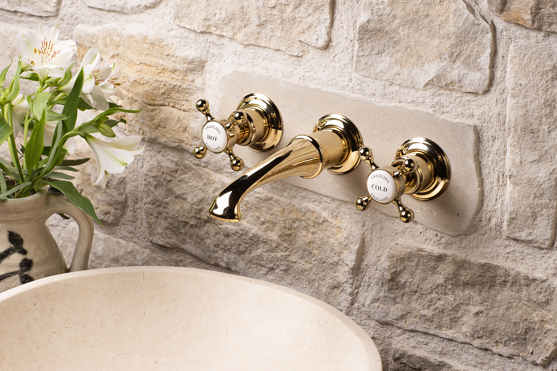 Polished Gold / White Ceramic